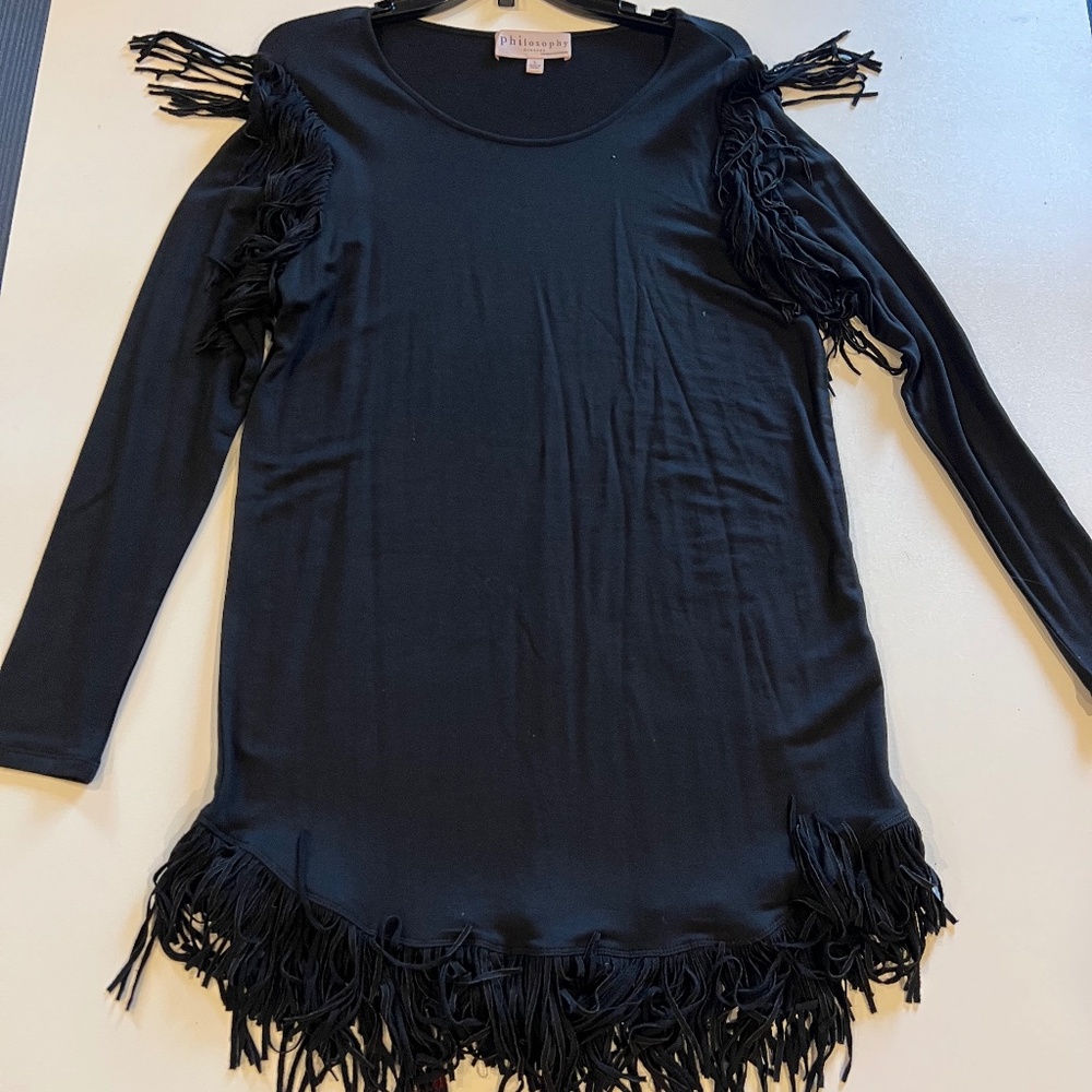 NWOT -EASY FIT FRINGED KNIT DRESS